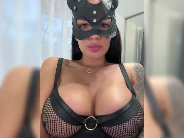 mayadashaaa – webcam model profile photo Image 5