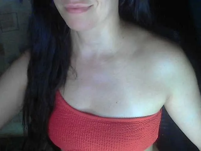 iam_eli – webcam model profile photo Image 10