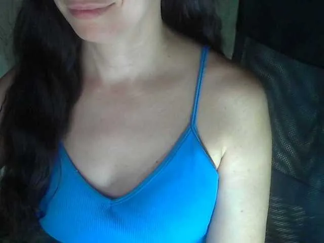 iam_eli – webcam model profile photo Image 17