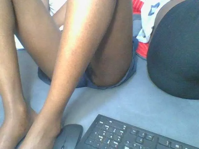 ellie_fire – webcam model profile photo Image 8