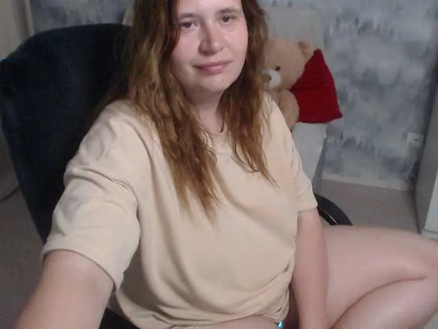 hina_porn – webcam model profile photo Image 2