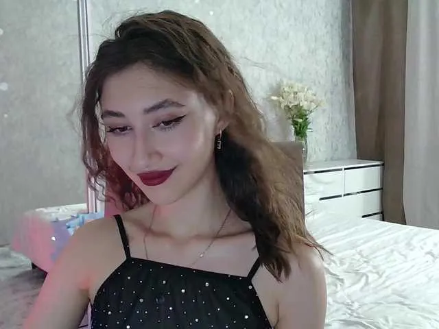 hina_porn – webcam model profile photo Image 3