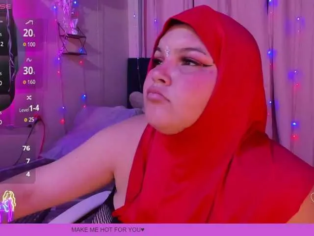 hina_porn – webcam model profile photo Image 9