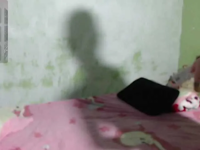 PARAmau – webcam model profile photo Image 15
