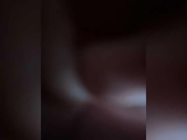 bambi_lu – webcam model profile photo Image 3