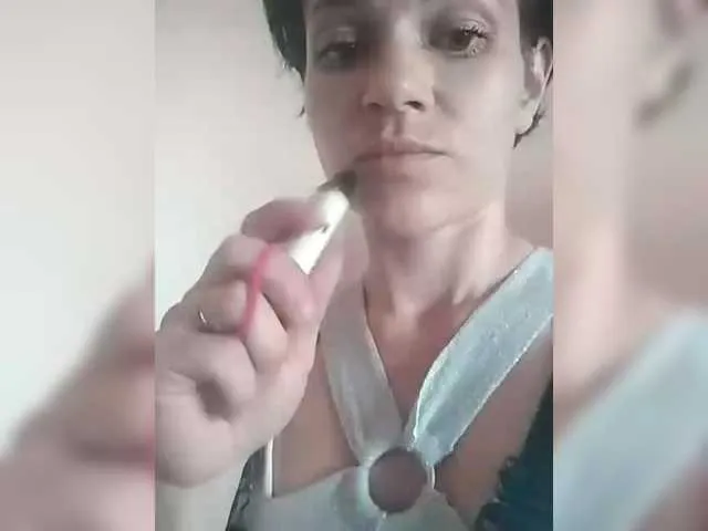 anaids_dam – webcam model profile photo Image 4