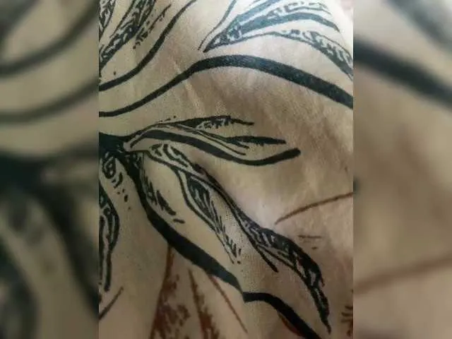 xunybany – webcam model profile photo Image 3