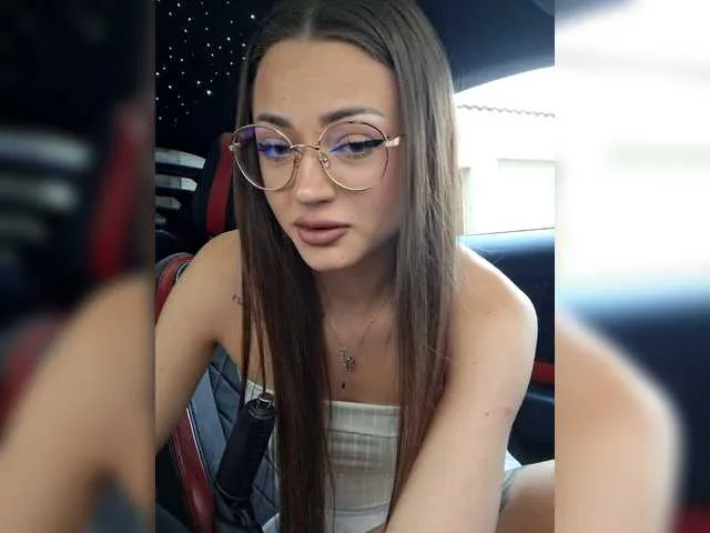 luxsopphia_ – webcam model profile photo Image 3