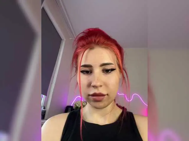 cutieeeeva – webcam model profile photo Image 7