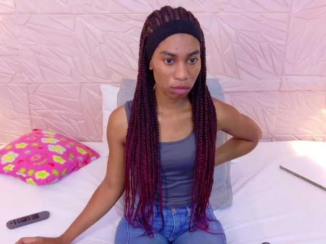 miabellee_ – webcam model profile photo Image 19