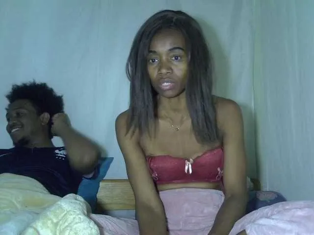 _MiaQueen_ – webcam model profile photo Image 4