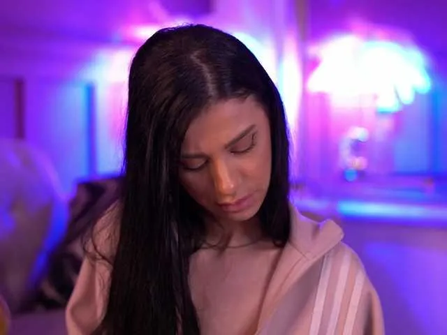 erica_nelson – webcam model profile photo Image 6