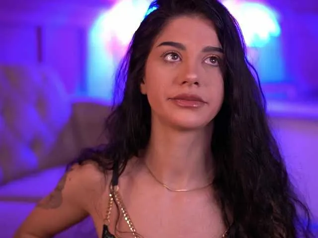 erica_nelson – webcam model profile photo Image 7