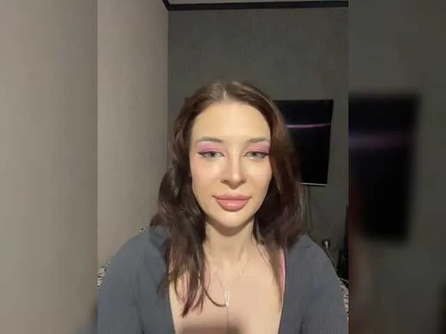 ava_delightt – webcam model profile photo Image 3