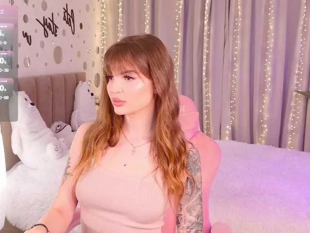 luckrose – webcam model profile photo Image 2