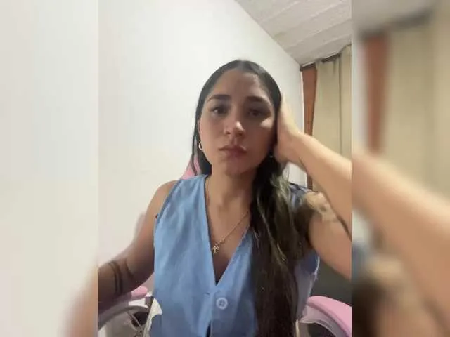 lanadekievit – webcam model profile photo Image 12