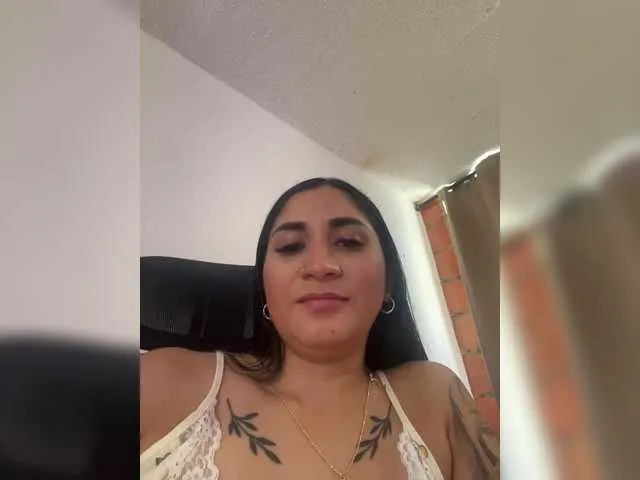 lanadekievit – webcam model profile photo Image 17