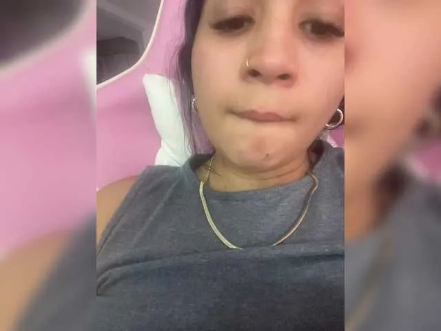 lanadekievit – webcam model profile photo Image 7