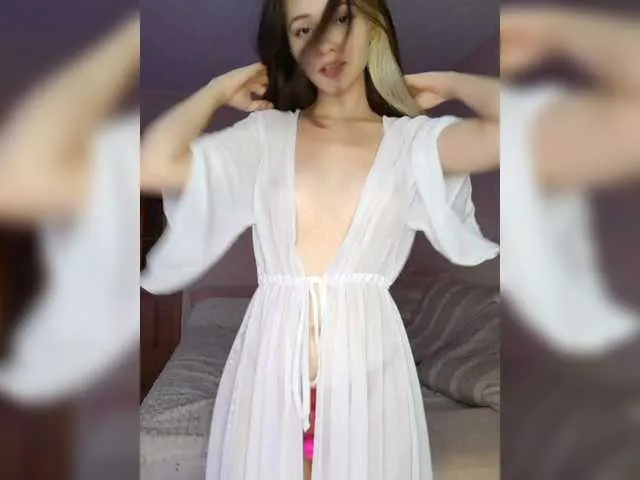 alana15 – webcam model profile photo Image 15