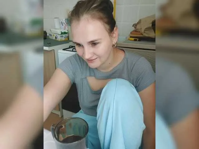 Caroline69 Image 18