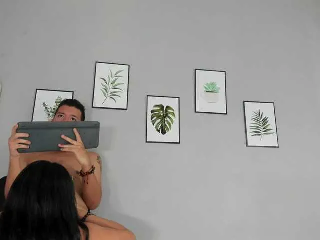 floriamANDjazmin – webcam model profile photo Image 10