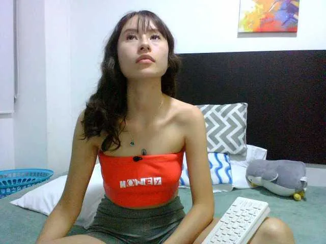 iam_eli – webcam model profile photo Image 16