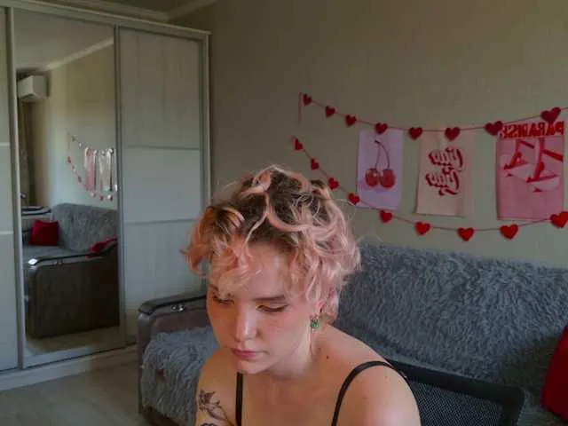 im_mou_ – webcam model profile photo Image 10