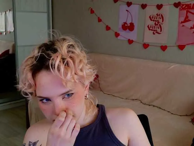 im_mou_ – webcam model profile photo Image 2