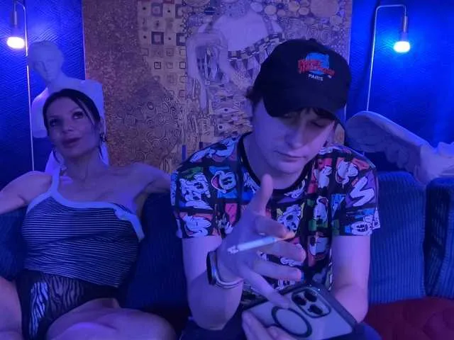 anaids_dam – webcam model profile photo Image 8