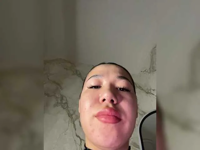 alana15 – webcam model profile photo Image 3