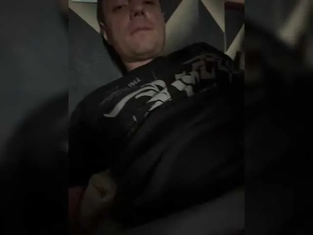 rosse_dredd – webcam model profile photo Image 4