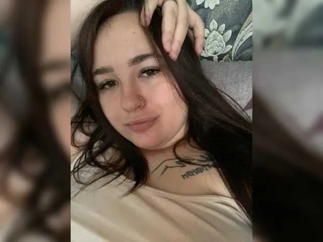 iam_eli – webcam model profile photo Image 17