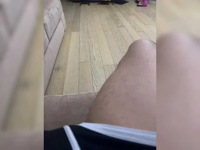 Blonde_sexy21 – webcam model profile photo Image 4