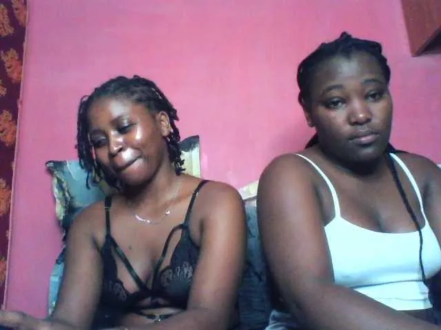 minusvibe – webcam model profile photo Image 5