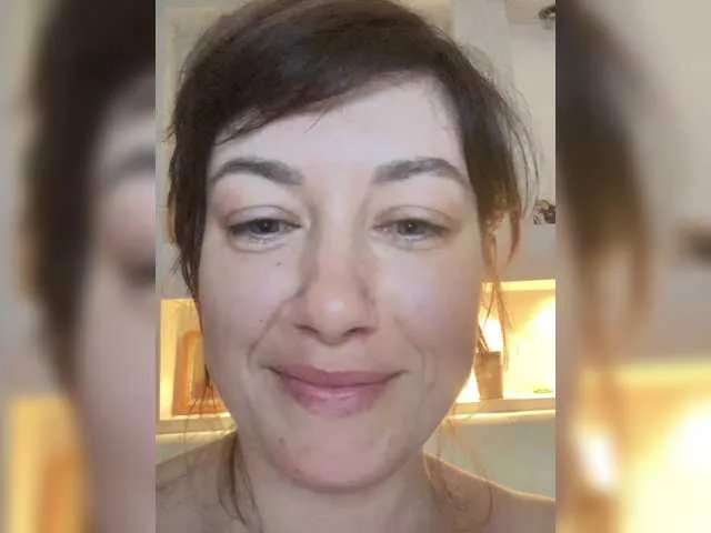 totodasha – webcam model profile photo Image 10