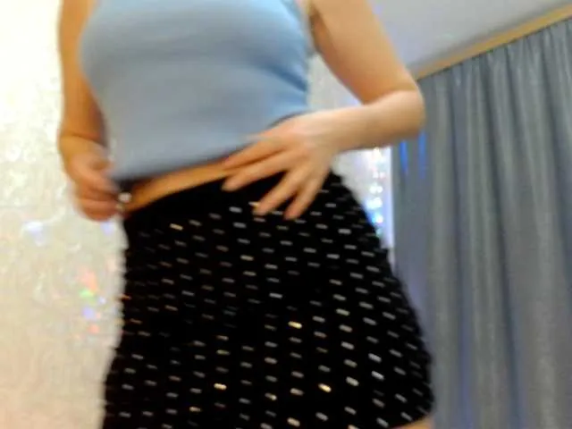 Parochkaporn – webcam model profile photo Image 8