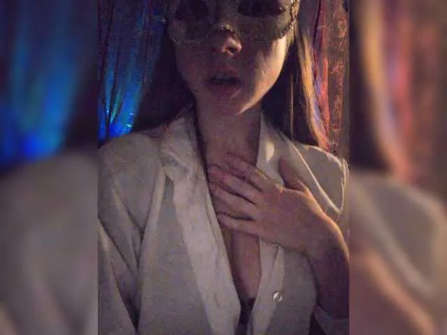 euphoria_life – webcam model profile photo Image 2