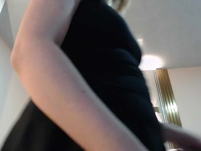 Emma-Blonde Image 2