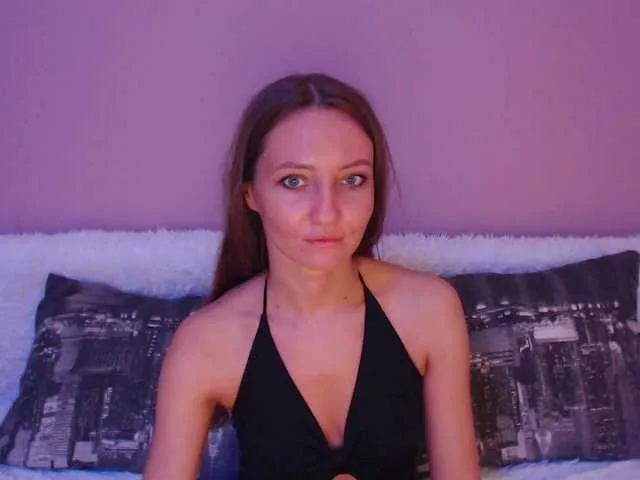MollySunders – webcam model profile photo Image 2