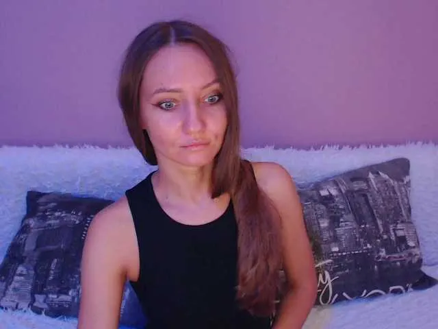 MollySunders – webcam model profile photo Image 3