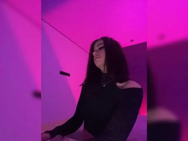 HotGirlEva Image 18