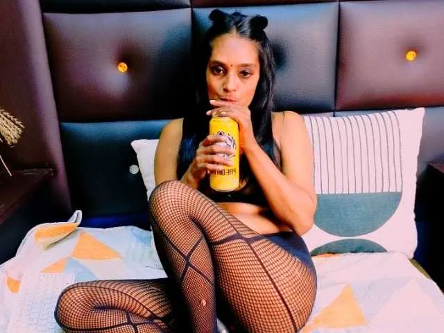 arianaxsky – webcam model profile photo Image 16