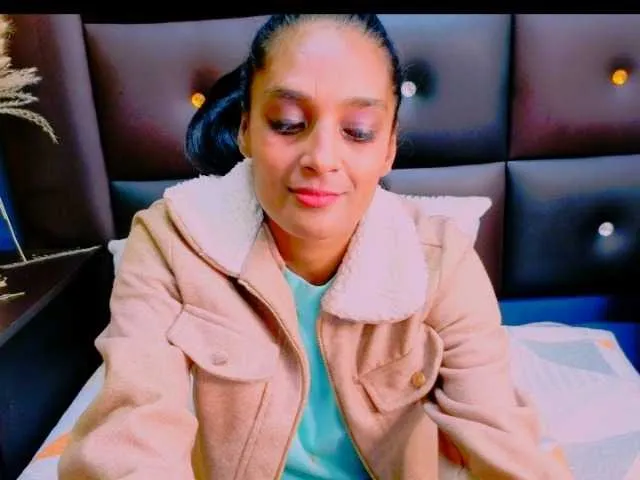 arianaxsky – webcam model profile photo Image 17