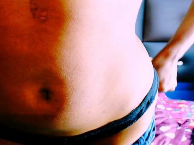 arianaxsky – webcam model profile photo Image 3