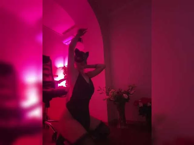 poisonn_girll – webcam model profile photo Image 7