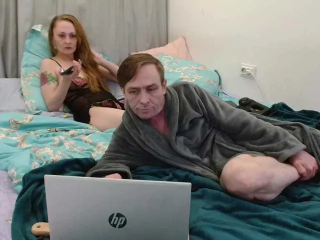 ISCUSHENIEE – webcam model profile photo