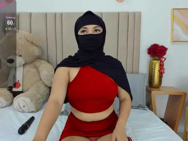 izadii Image 5