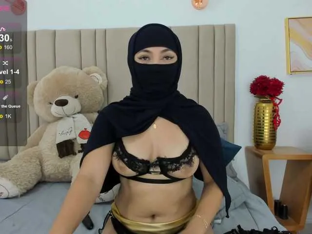 izadii Image 6