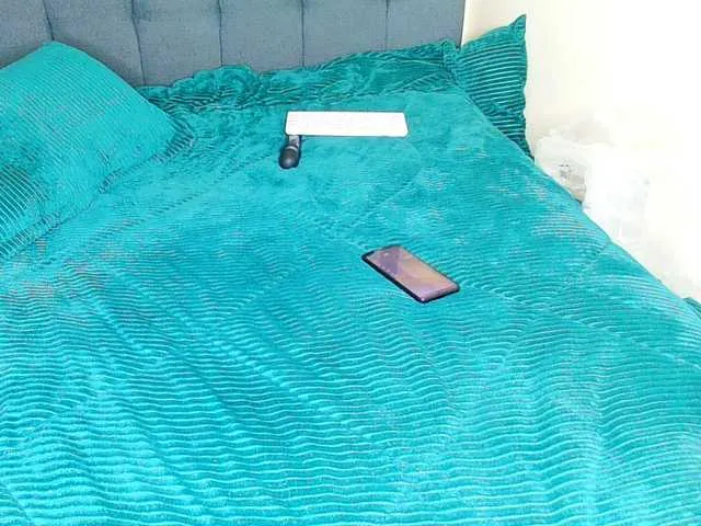 luna_berryy – webcam model profile photo Image 14