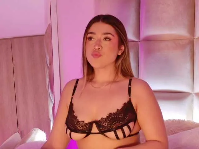 dafnemoon_1 – webcam model profile photo Image 8